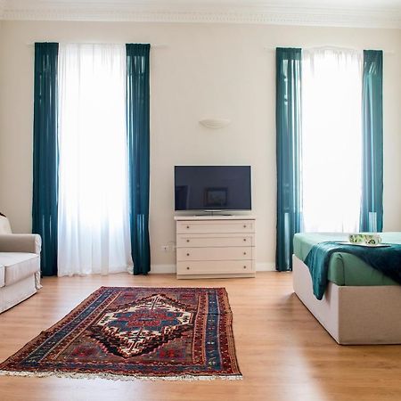 Apartamento Sweet Dream Cavour Roma Exterior foto